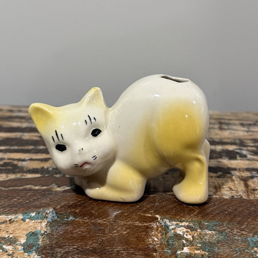 Vintage Ceramic Cat Air Wick Diffuser Bud Vase Yellow & White VTG